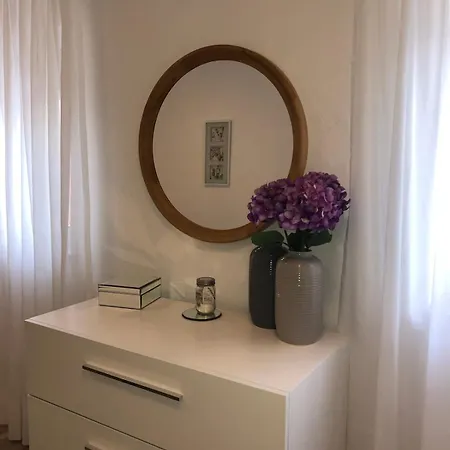 One-bedroom In The Center *